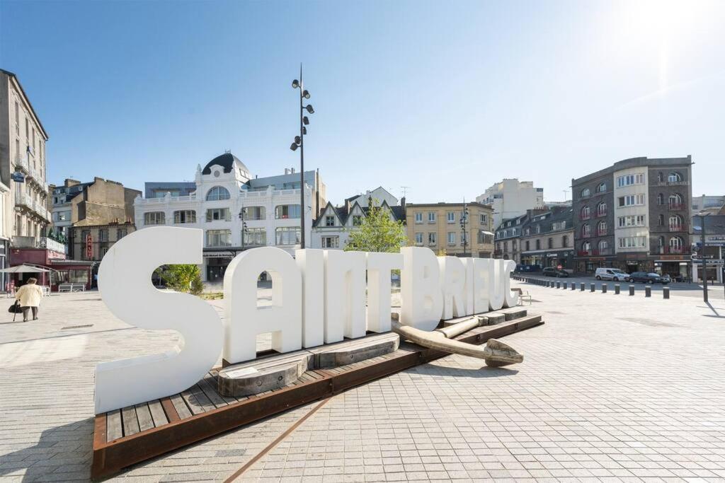 Appartement Au Coeur De سانت بريوك المظهر الخارجي الصورة